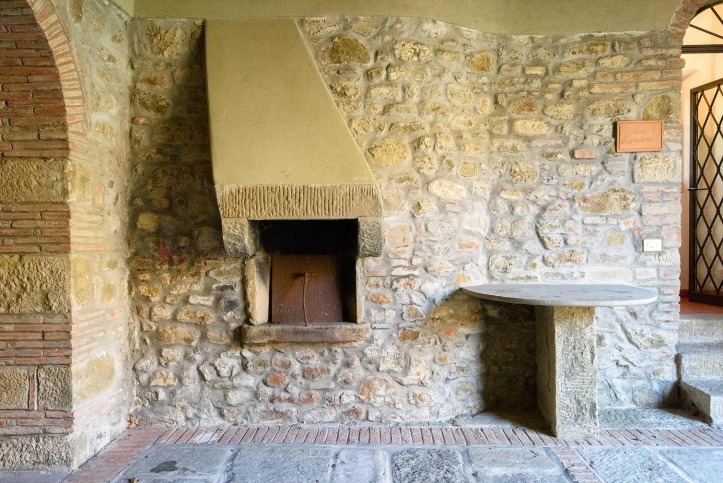 Agriturismo Fattoria Celle Figline Valdarno Ruang foto