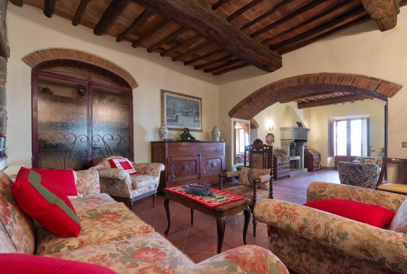 Agriturismo Fattoria Celle Figline Valdarno Ruang foto